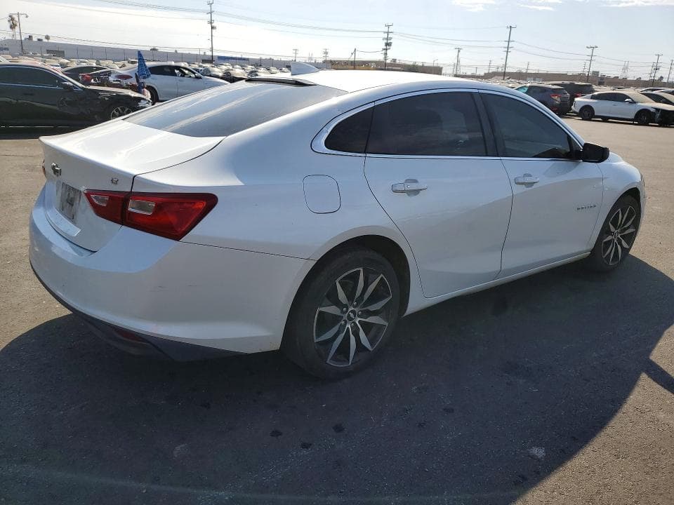 2018 CHEVROLET MALIBU LT 3