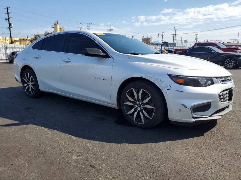 2018 CHEVROLET MALIBU LT 4
