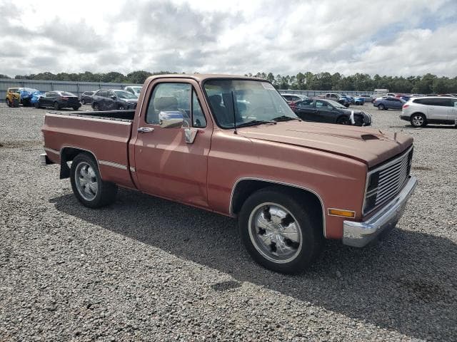 1984 CHEVROLET C10 4