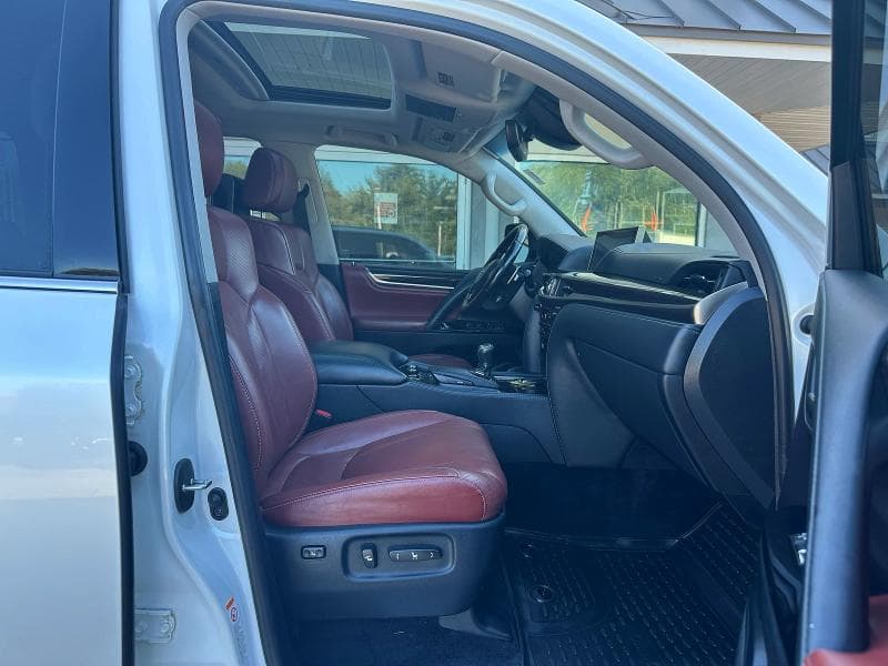 2018 LEXUS LX 570 5