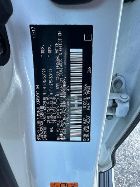 2018 LEXUS LX 570 10