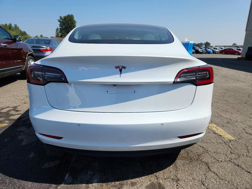 2021 TESLA MODEL 3 6