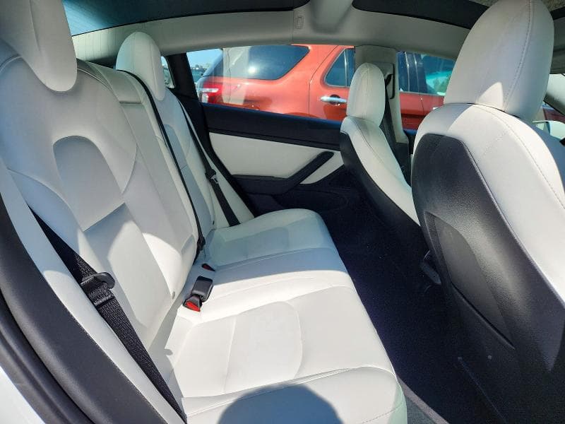 2021 TESLA MODEL 3 10