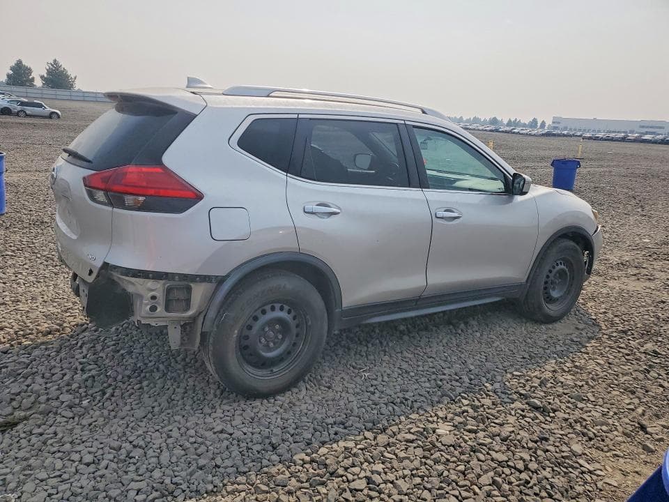 2017 NISSAN ROGUE S 3