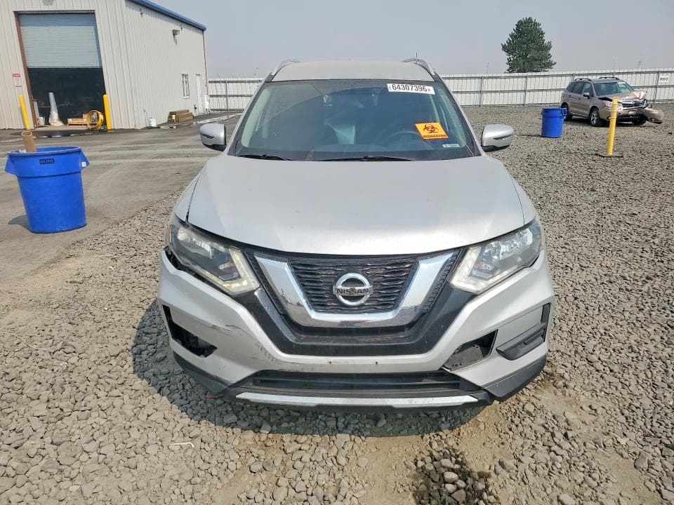 2017 NISSAN ROGUE S 5