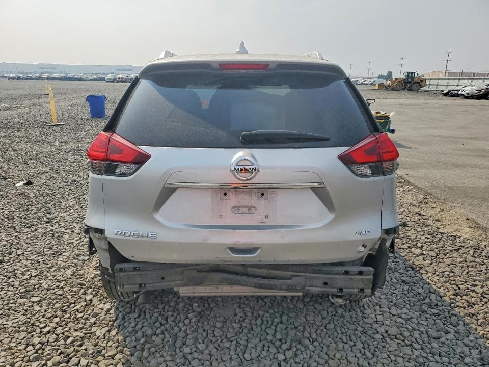 2017 NISSAN ROGUE S 6