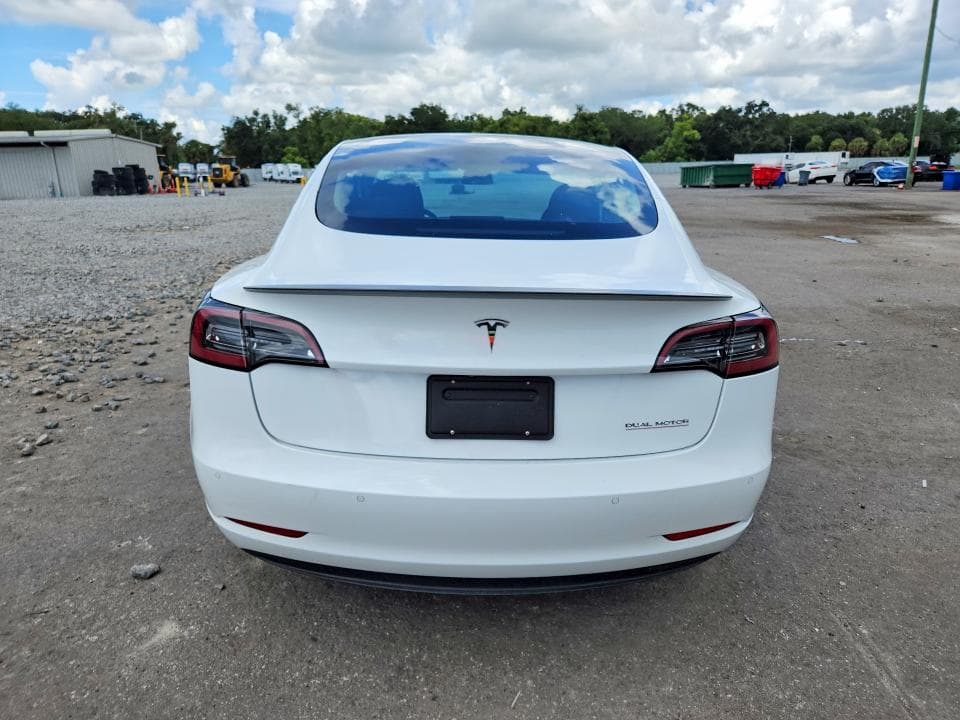 2021 TESLA MODEL 3 6