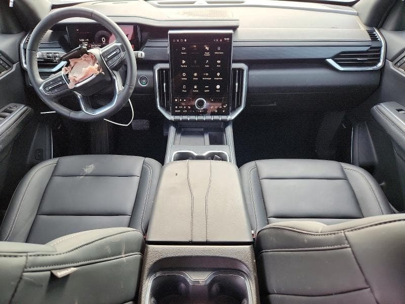 2024 GMC ACADIA UPLEVEL 8