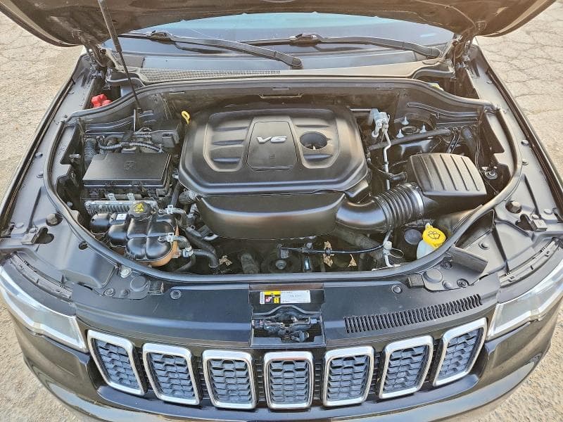 2017 JEEP GRAND CHEROKEE LIMITED 12