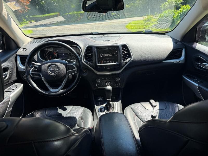 2018 JEEP CHEROKEE TRAILHAWK 9