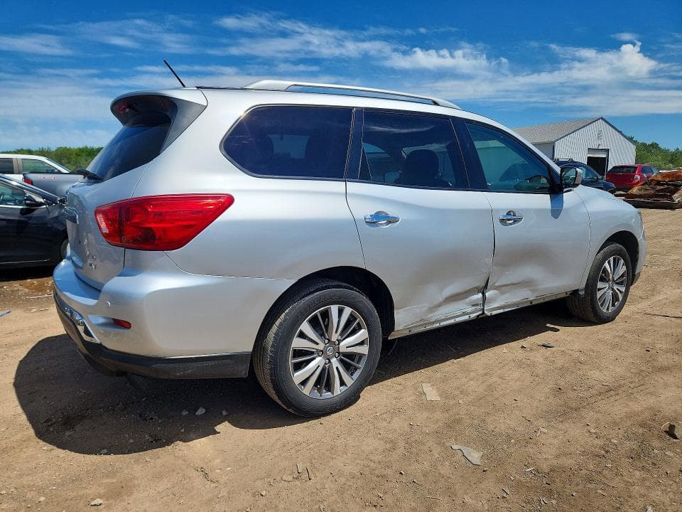 2018 NISSAN PATHFINDER SV 5