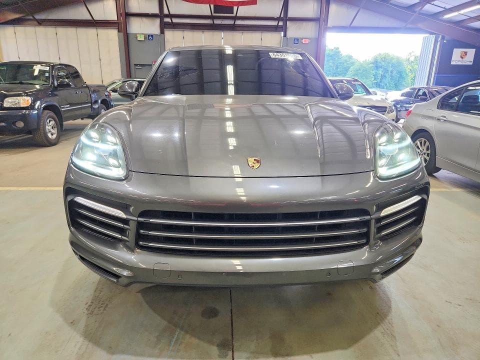 2019 PORSCHE CAYENNE S 5