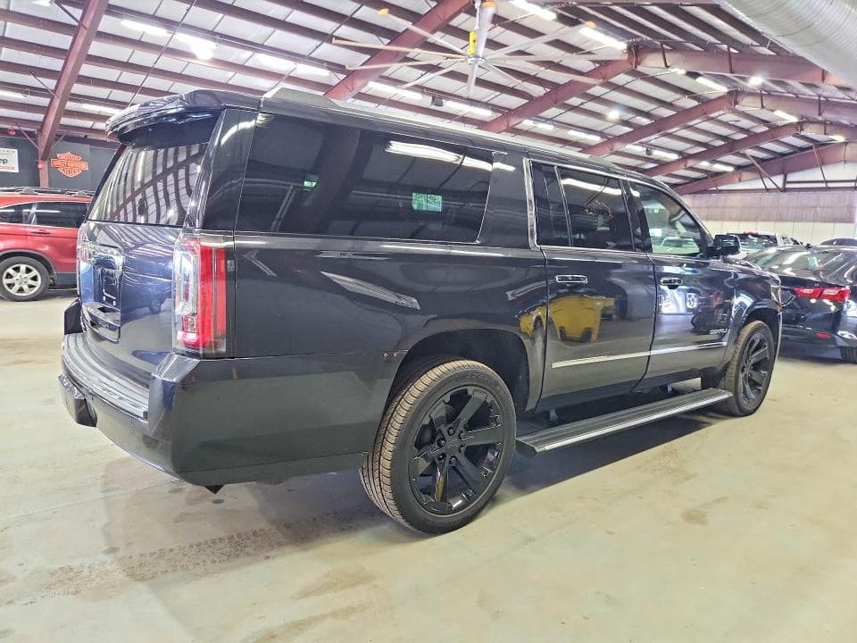 2020 GMC YUKON XL DENALI 3