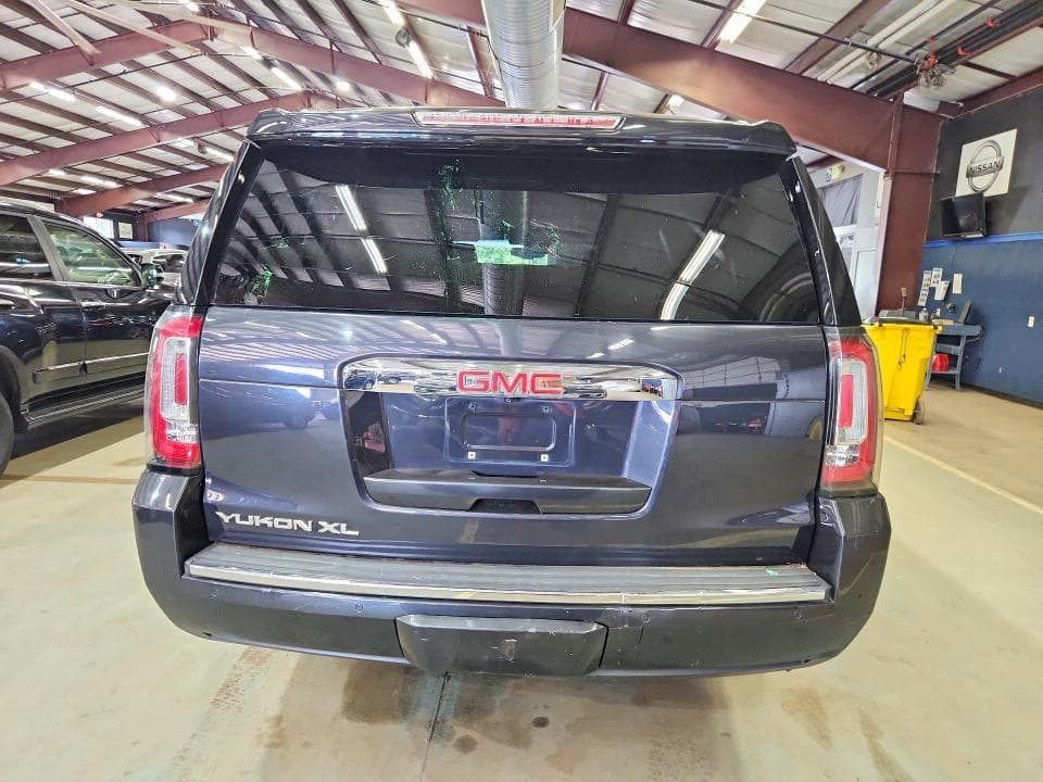 2020 GMC YUKON XL DENALI 6