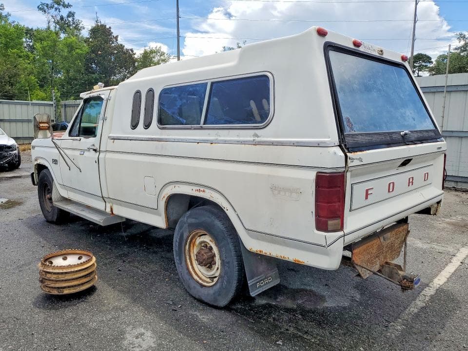 1983 FORD F250 2
