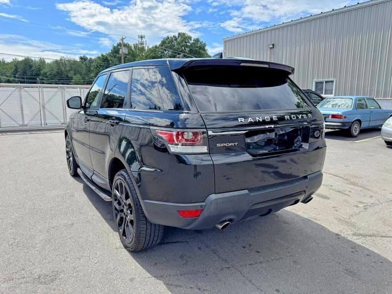 2017 LAND ROVER RANGE ROVER SPORT SE 2