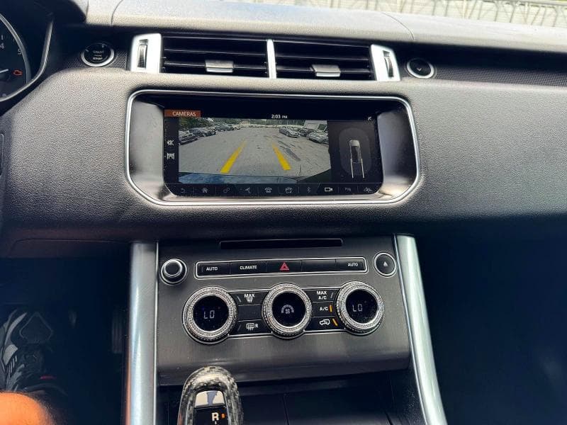 2017 LAND ROVER RANGE ROVER SPORT SE 12