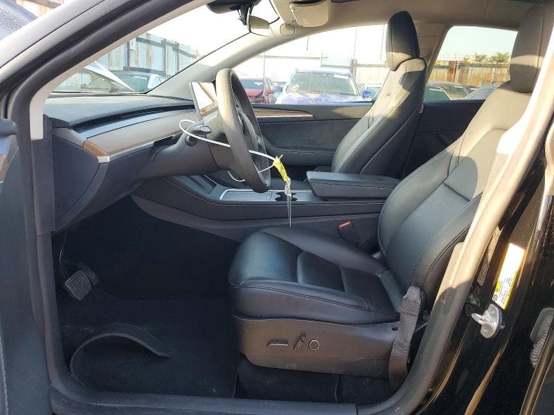 2024 TESLA MODEL Y 7