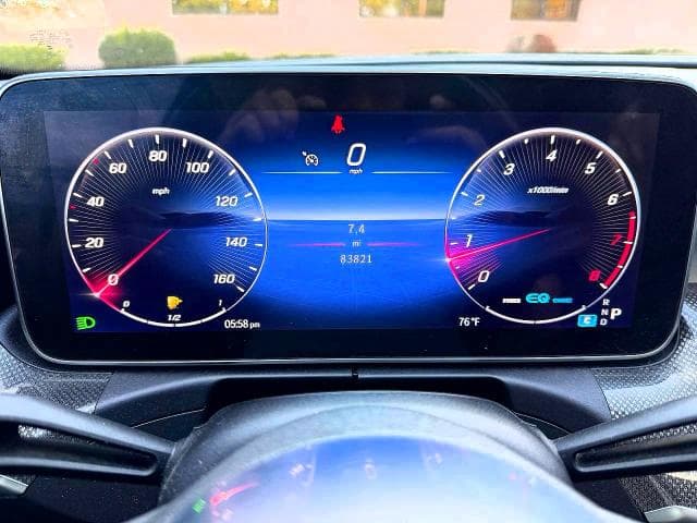 2022 MERCEDES-BENZ C 300 8