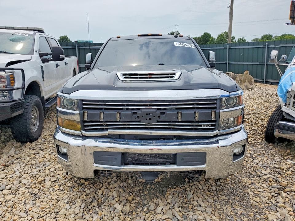 2018 CHEVROLET SILVERADO K3500 LTZ 5