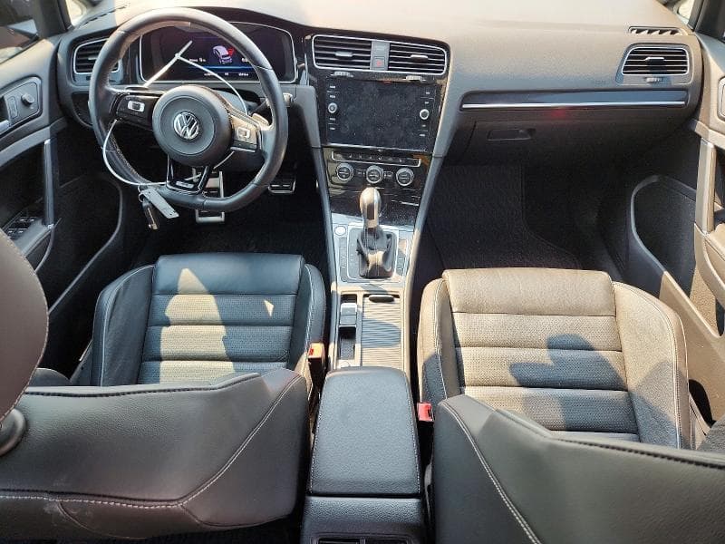 2019 VOLKSWAGEN GOLF R 8