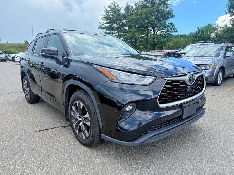 2020 TOYOTA HIGHLANDER XLE - 1