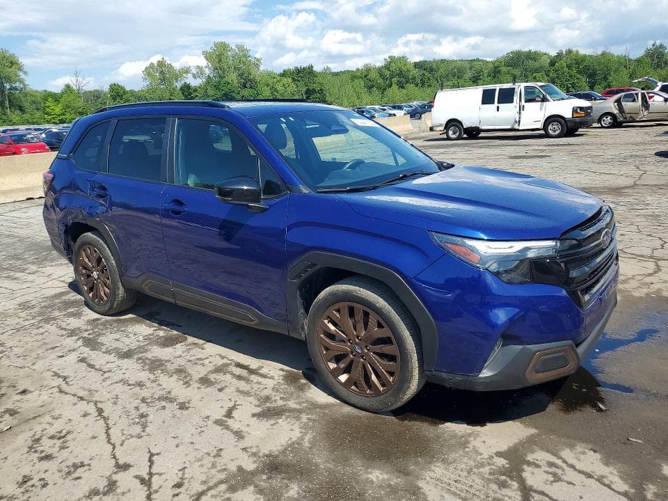 2025 SUBARU FORESTER SPORT 4