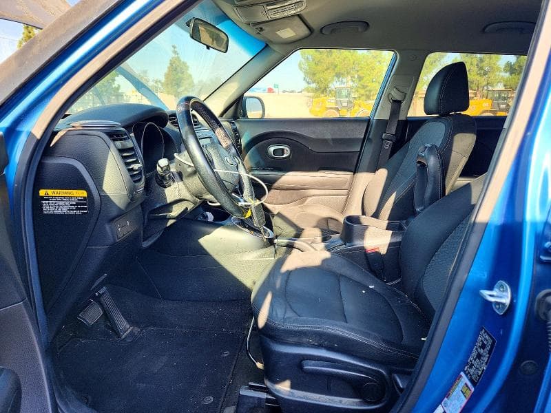 2017 KIA SOUL + 7