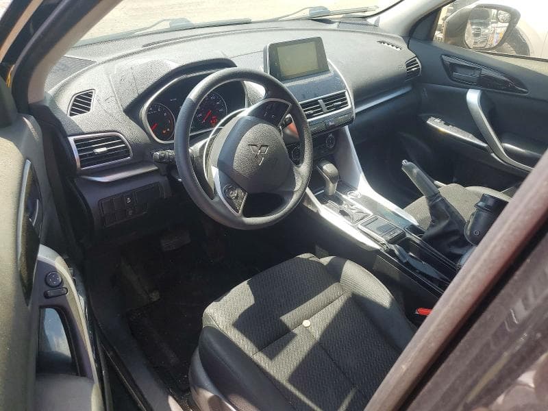 2019 MITSUBISHI ECLIPSE CROSS LE 8