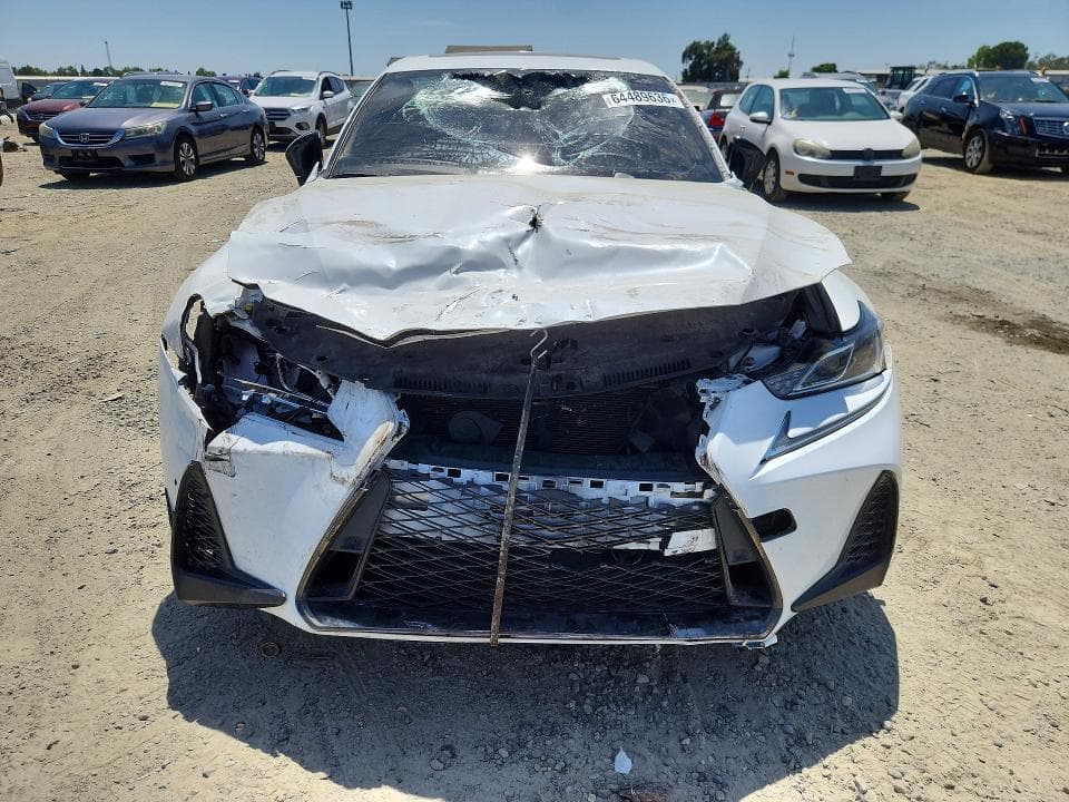 2019 LEXUS IS 300 5
