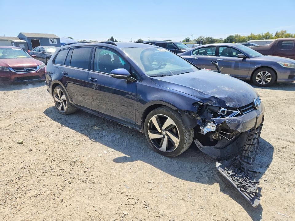 2017 VOLKSWAGEN GOLF SPORTWAGEN S 4