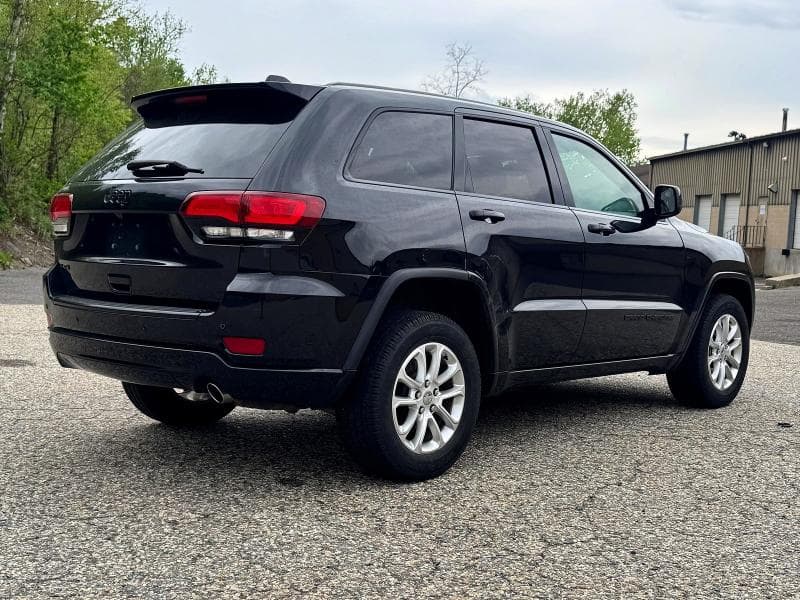 2018 JEEP GRAND CHEROKEE LAREDO 4