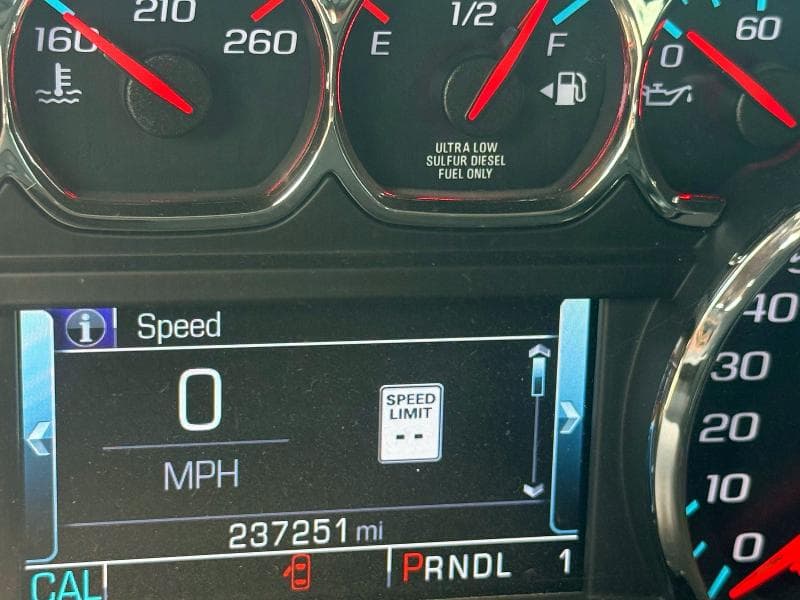 2019 GMC SIERRA K2500 SLT 8