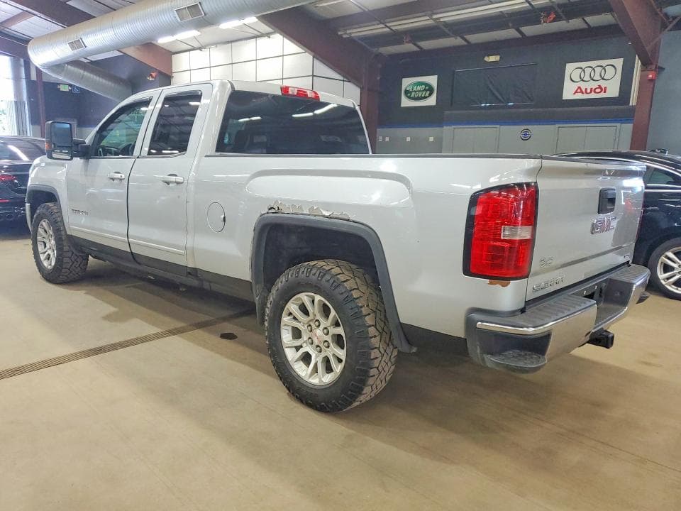 2017 GMC SIERRA K1500 SLE 2