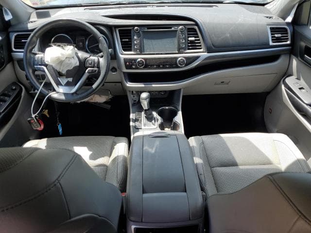 2019 TOYOTA HIGHLANDER LIMITED LIMITED 8