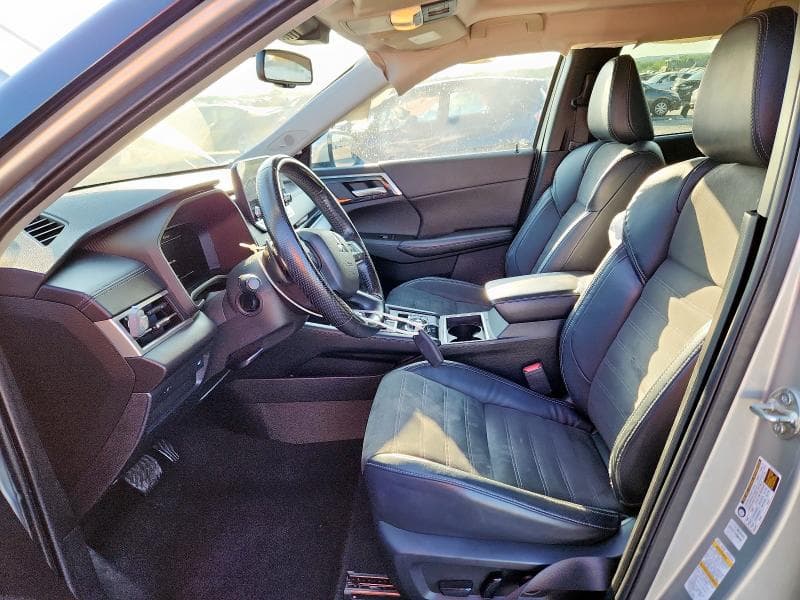 2022 MITSUBISHI OUTLANDER SE SE 7