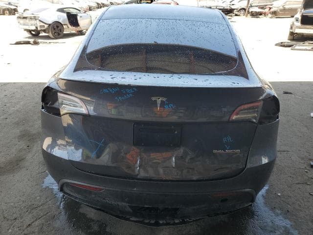 2022 TESLA MODEL Y 6