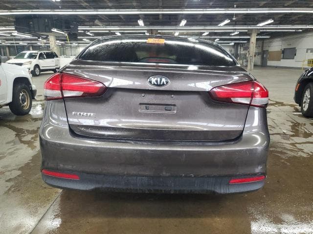 2018 KIA FORTE LX 6