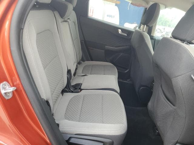 2020 FORD ESCAPE SE 11