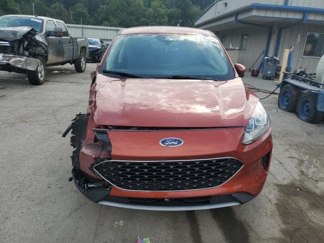 2020 FORD ESCAPE SE 5