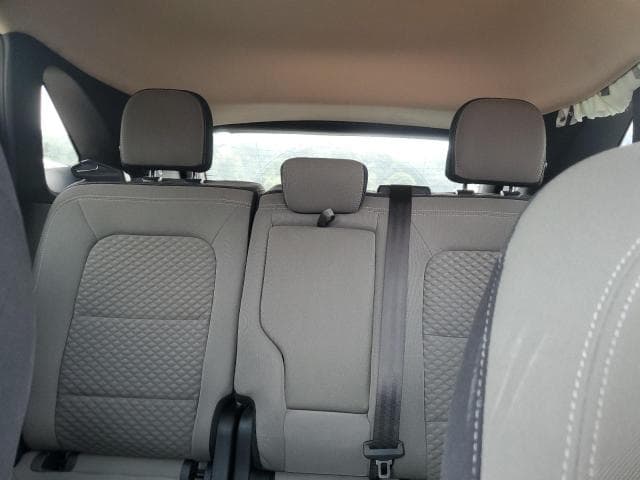 2020 FORD ESCAPE SE 10