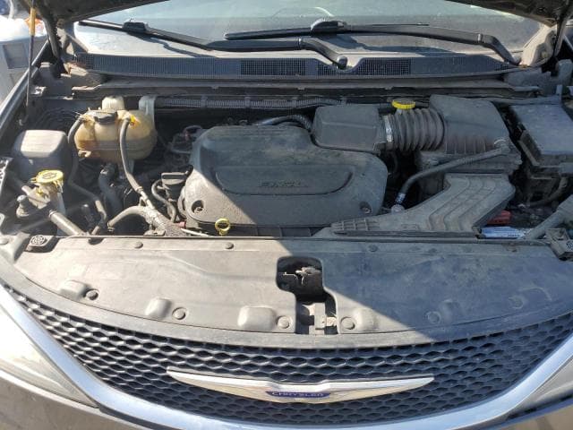 2018 CHRYSLER PACIFICA TOURING L 12