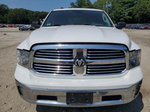 2017 RAM 1500 SLT 5