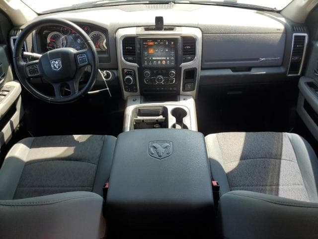 2017 RAM 1500 SLT 8