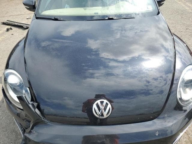 2017 VOLKSWAGEN BEETLE S/SE 11