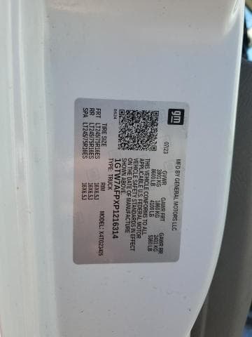 2023 GMC SAVANA G2500 13