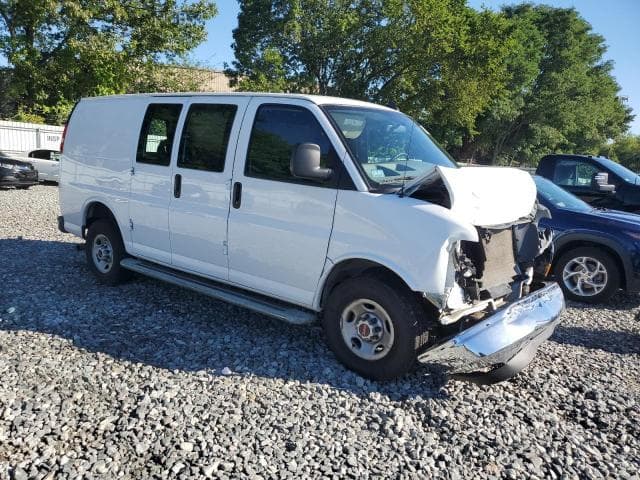 2023 GMC SAVANA G2500 4
