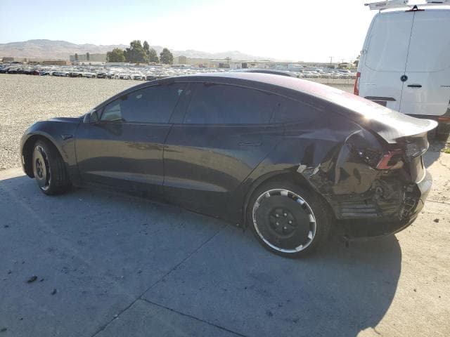 2018 TESLA MODEL 3 2