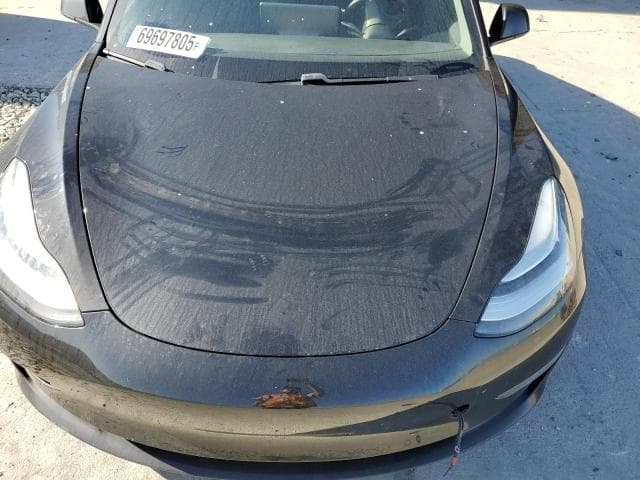 2018 TESLA MODEL 3 11