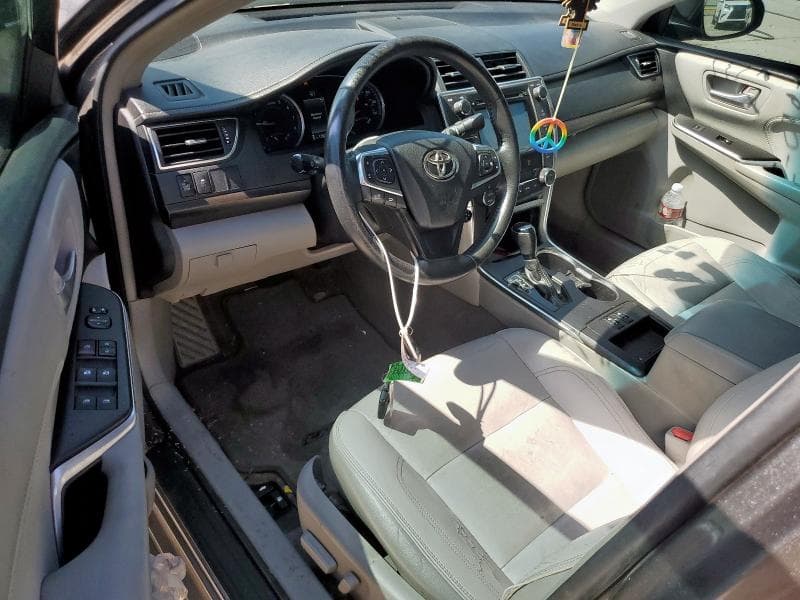 2017 TOYOTA CAMRY LE LE 8